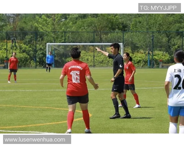 对话吴敏：回顾我的足球生涯与成长之路分享